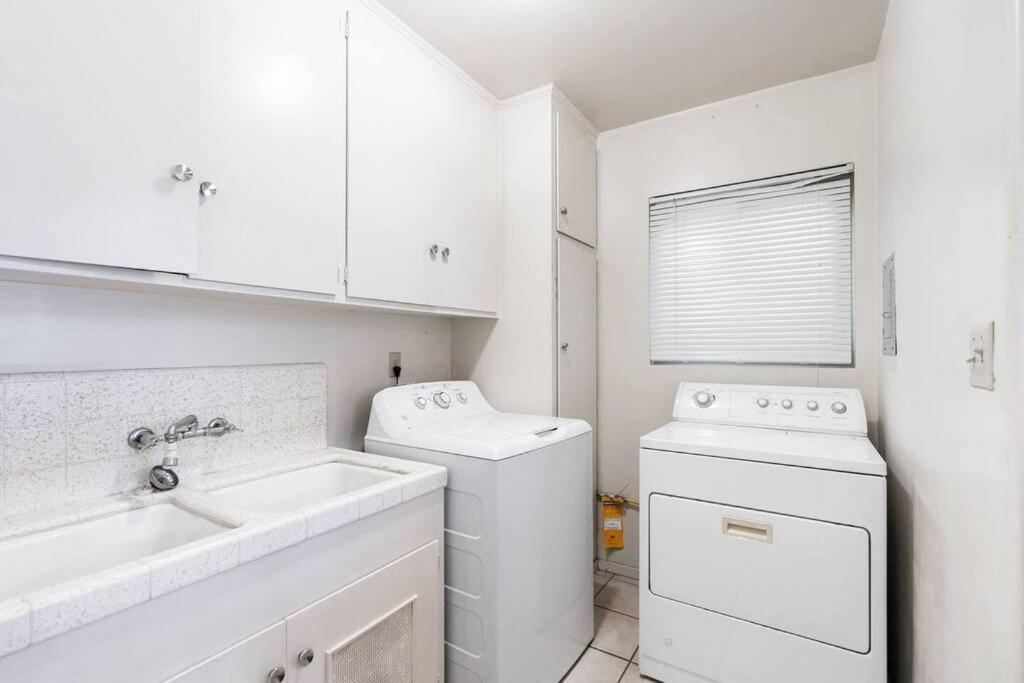 Апартаменты Casa Italia -2Br- Free Driveway Parking For 2 Cars Сан-Диего Экстерьер фото