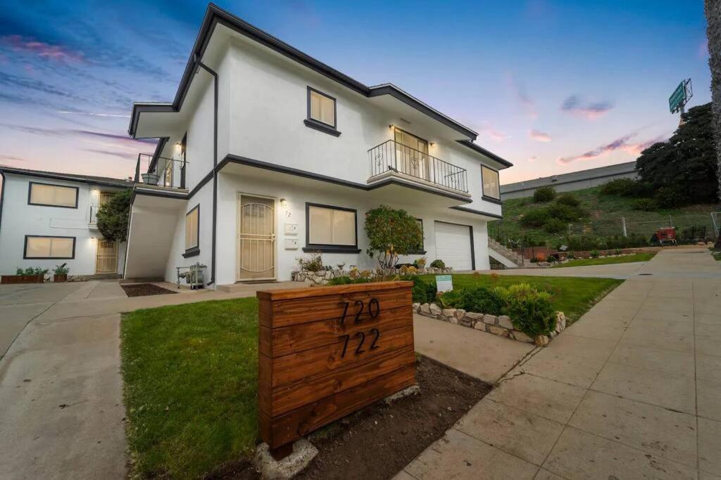Апартаменты Casa Italia -2Br- Free Driveway Parking For 2 Cars Сан-Диего Экстерьер фото